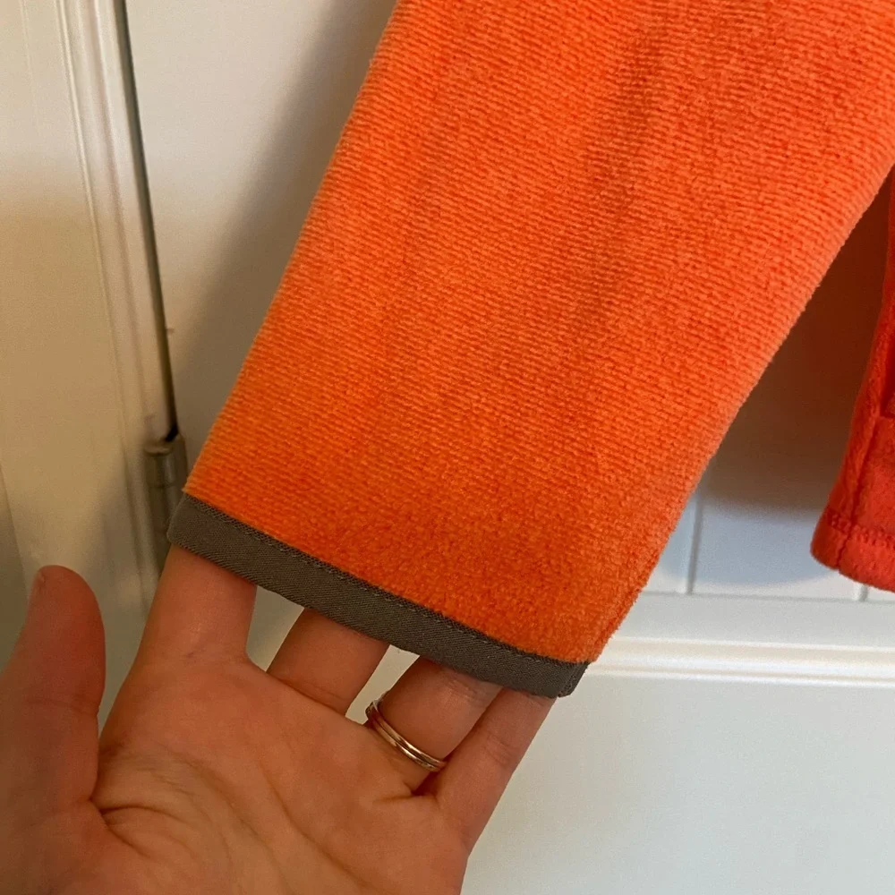 NWOT | Cat & Jack boy’s‎ bright fleece zip jacket — medium